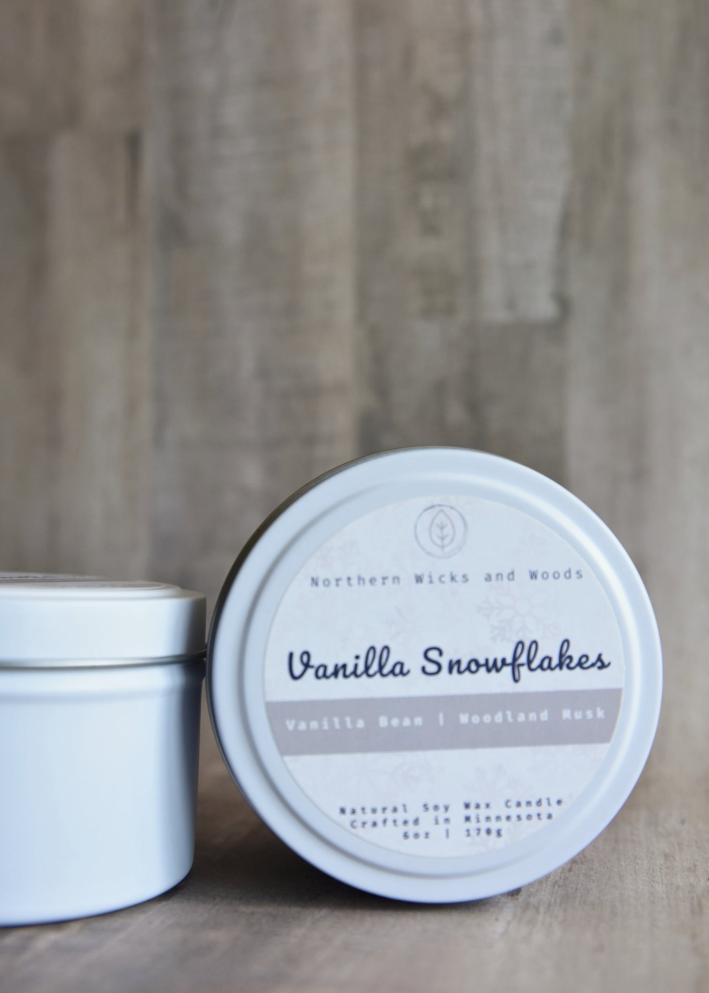 Vanilla Snowflakes Candle Tin