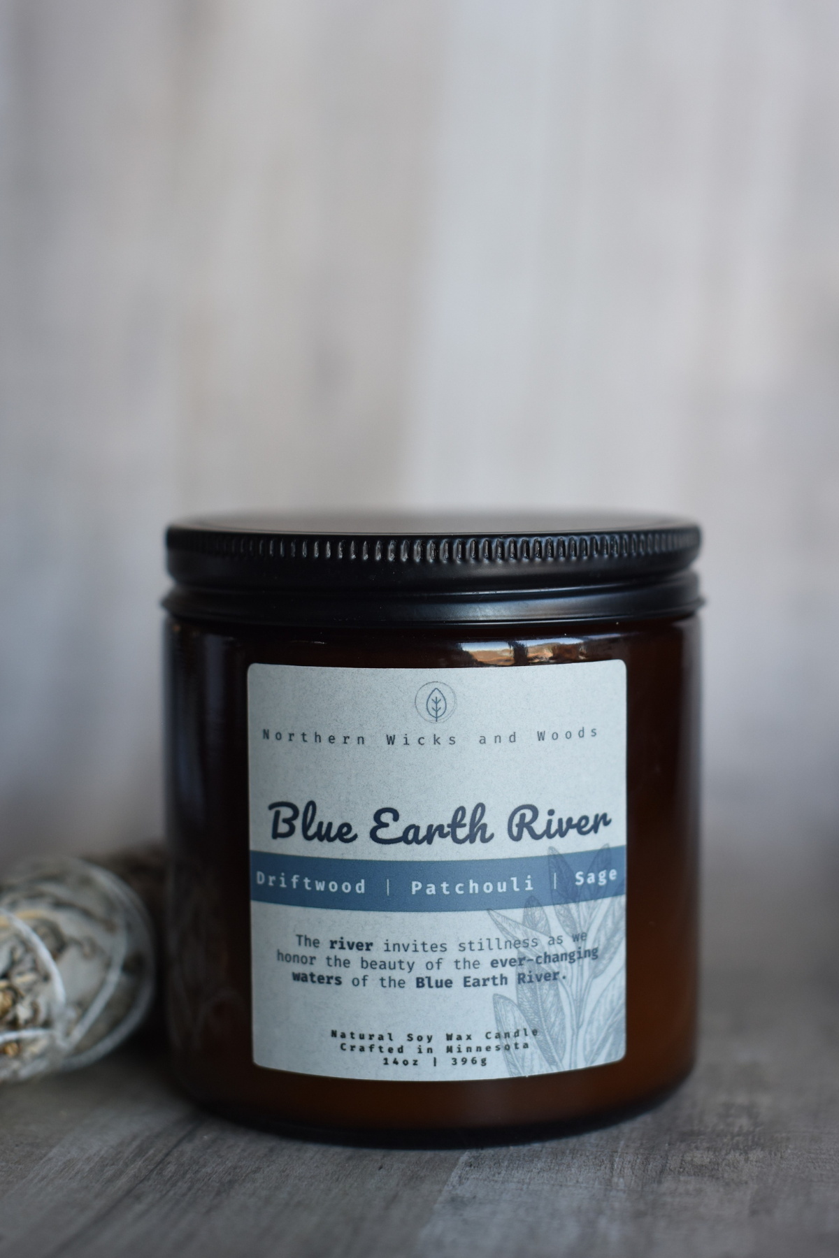 Blue Earth River : Driftwood, Patchouli and Sage Candle